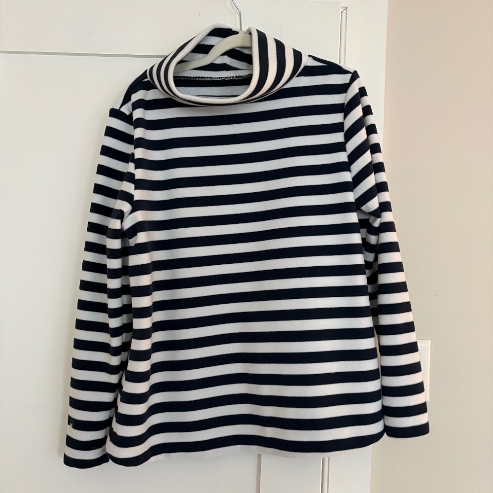 Dudley Stephens Greenpoint Turtleneck in Striped Fleece (Navy/White)